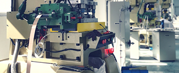 专业电子连接器,连接器/接插件,塑料件,汽车配件,